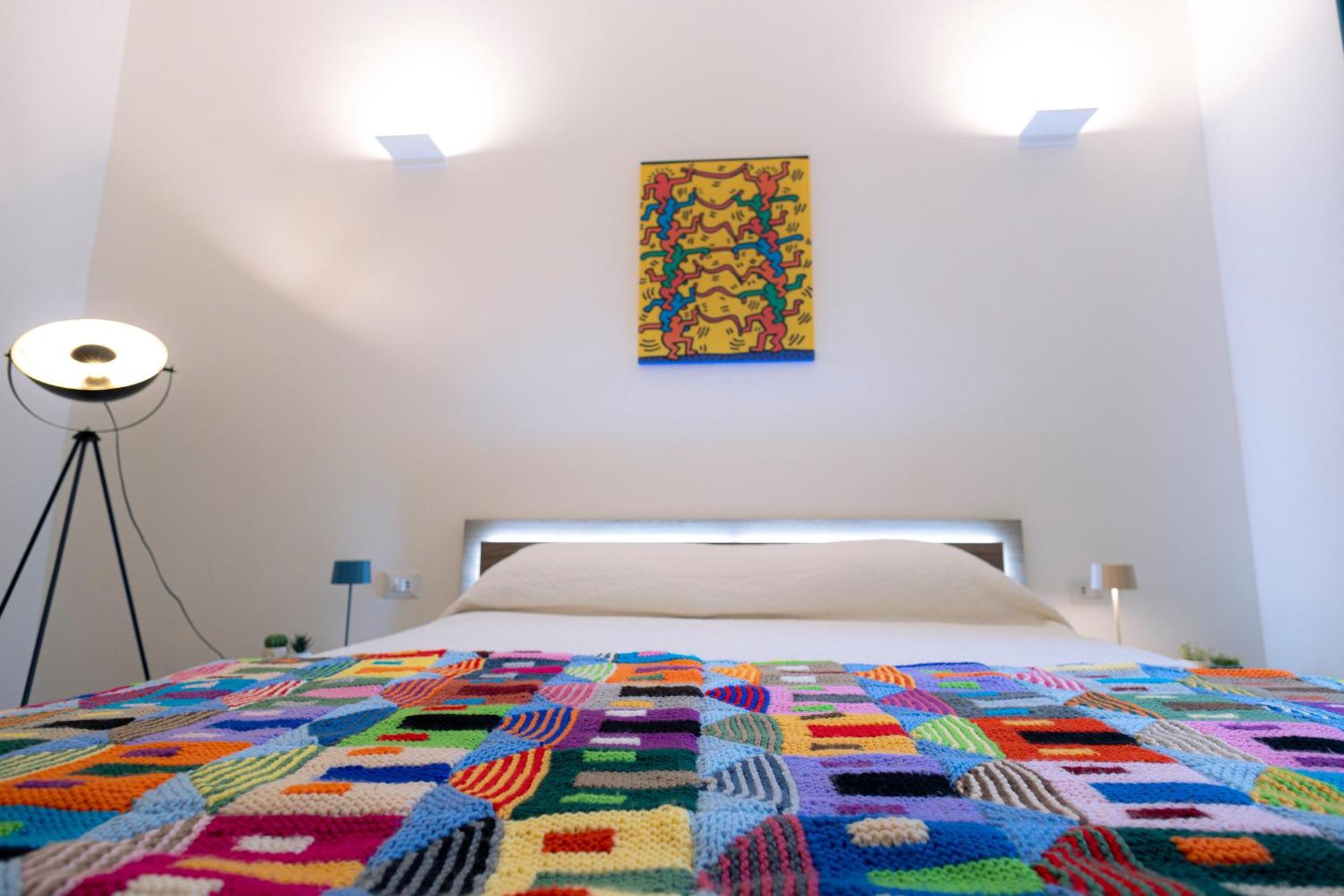 The Keith Haring Home - Porta Romana Area Милан Экстерьер фото